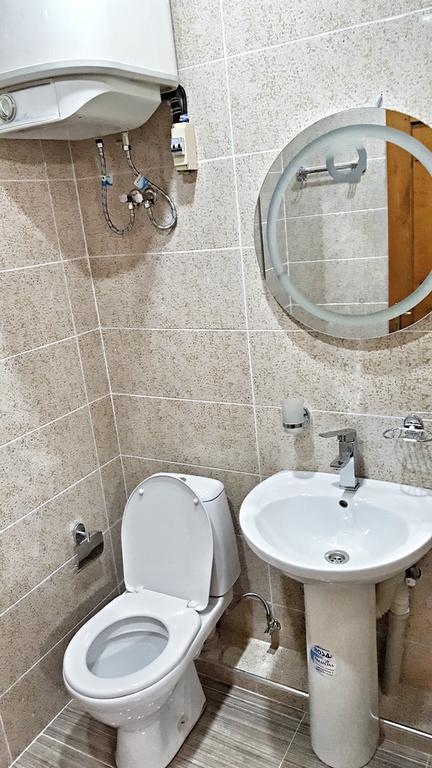 Cozy Studio On Europe Square Μπατούμι Εξωτερικό φωτογραφία