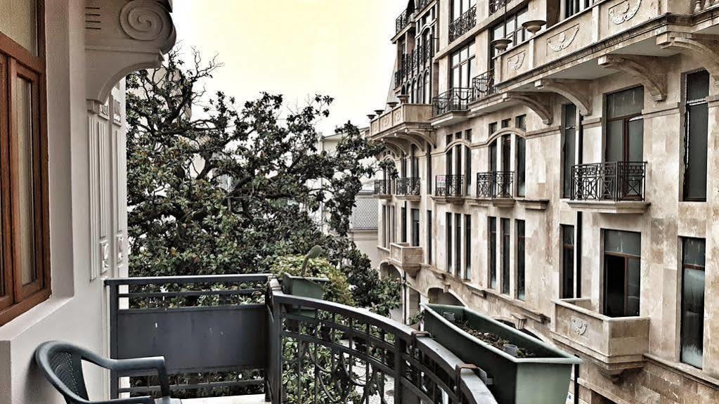 Cozy Studio On Europe Square Μπατούμι Εξωτερικό φωτογραφία